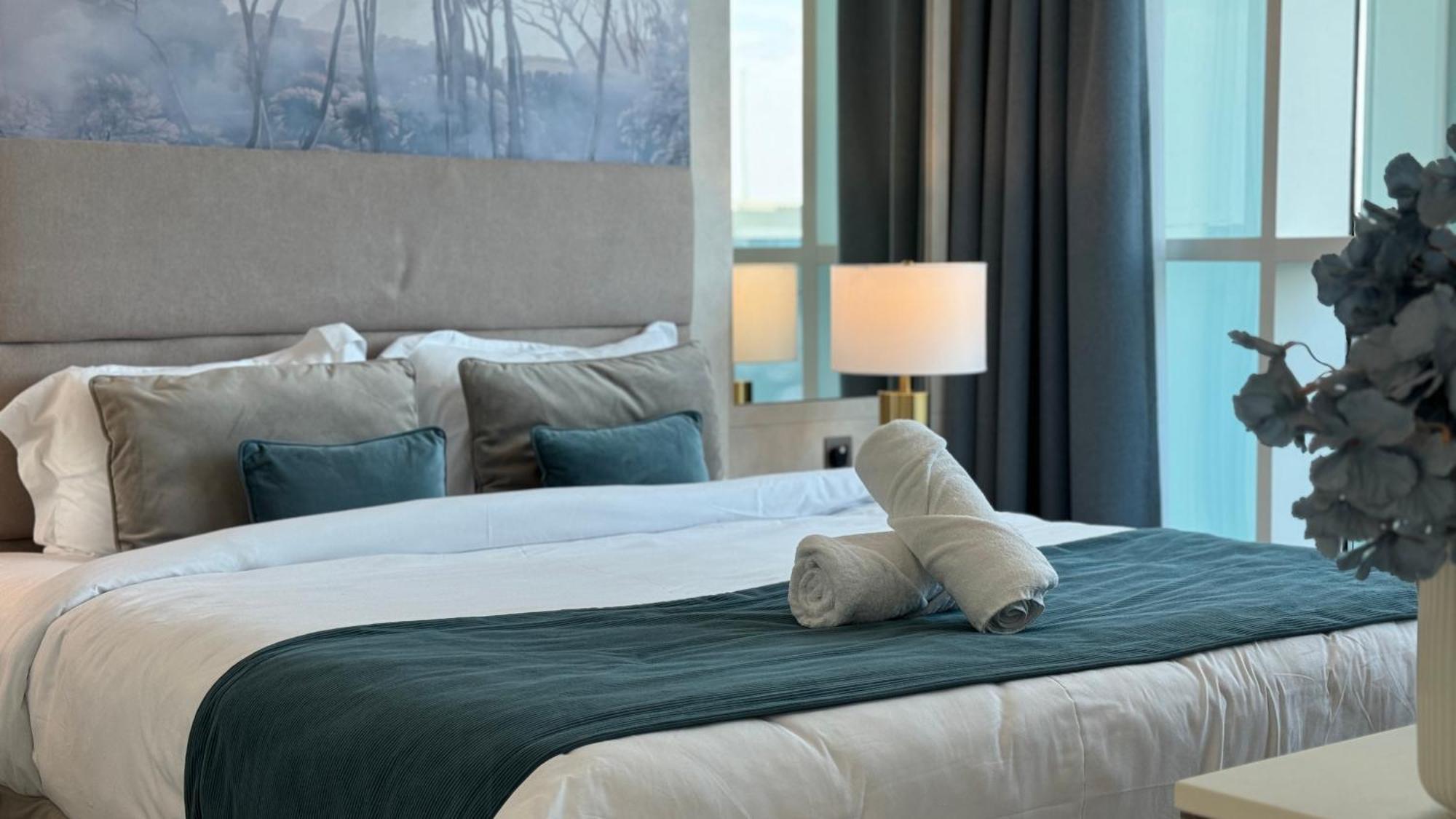 Magnificent - Damac Distinction Downtown Lejlighed Dubai Eksteriør billede